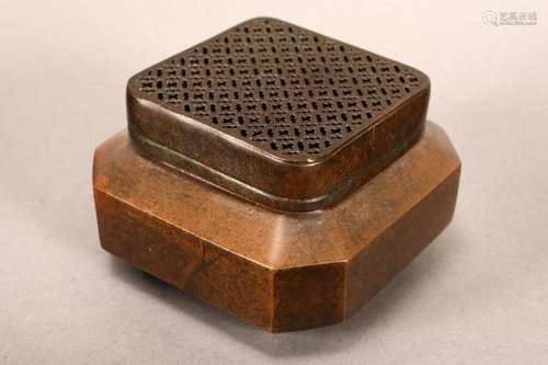 Superb Chinese Bronze Hand Warmer,