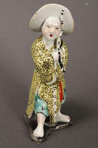 Chinese Late Qing Dynasty Porcelain Figure,