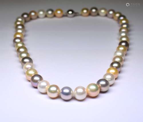 Très important collier perles de culture naturelles diamètre...
