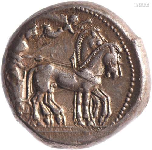 SICILE, Géla (480-470). Tétradrachme (17.46 g) au quadrige a...