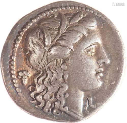 EPIRE, Pyrrhus (295-272). Octobole (5.46 g) avec la tête de ...