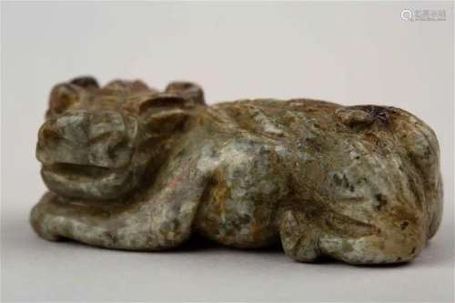 Ancient jade FU dog