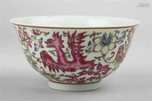 Famille rose Sacred lotus Dragon and phoenix pattern with &#...