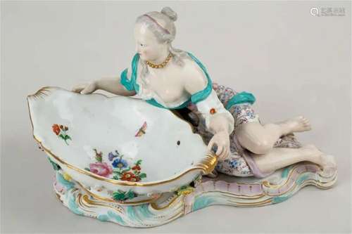 MEISSEN PORCELAIN FIGURAL SWEETMEAT DISHE, LATE 19TH CENTURY