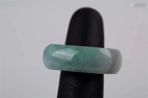 Jadeite type A ring