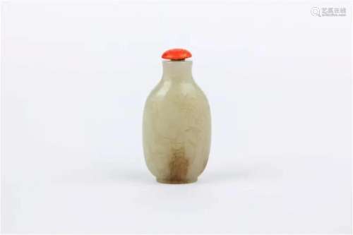 White jade snuff bottle, mid-Qing dynasty