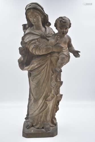 Vierge à l'enfant en terre-cuite patinée vers 1700, trav...