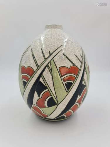 Charles CATTEAU (1880-1966)., Vase Boch Keramis art déco éma...