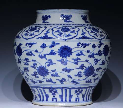 A blue and white winding stem pattern jar