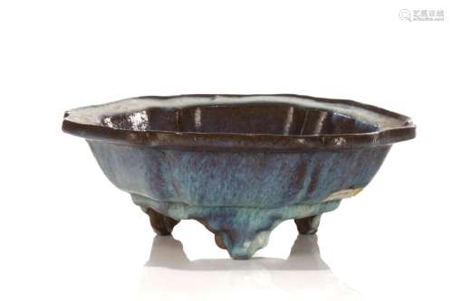 UNUSUAL SHIWAN POTTERY LOBED NARCISSUS BOWL