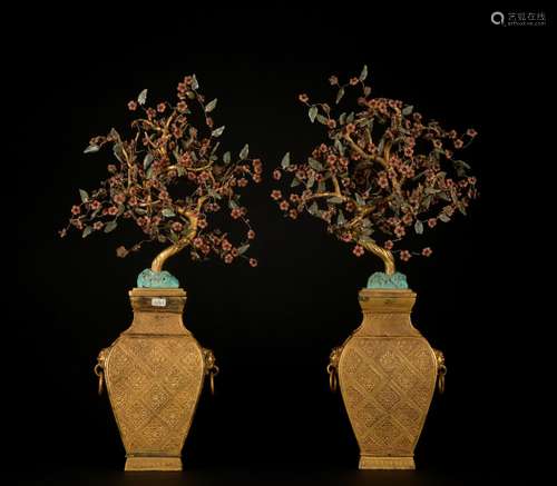 A pair of gilt-bronze vase