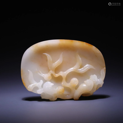 A Hetian Jade 'Magpie And Plum Blossoms' Saucer