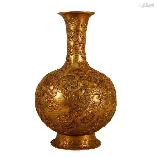 A Gilt-Bronze 'Auspicious Cloud& Dragon' Vase