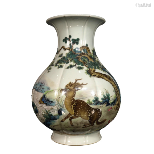 A Wonderful Famille-Rose Kylin Design Vase