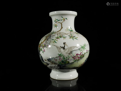 A Delicate Famille-rose 'Flower and Bird' Vase