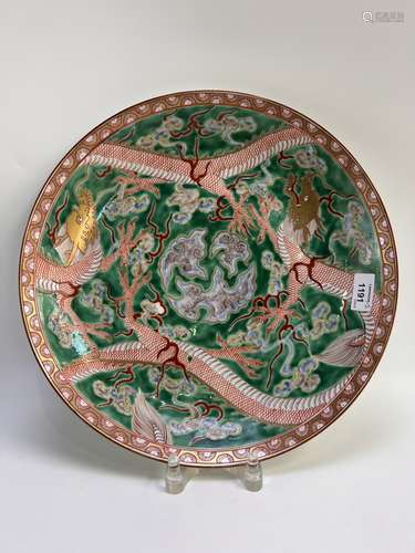 A Large CHINESE FAMILLE VERTE CHARGER, QianLong Pr.