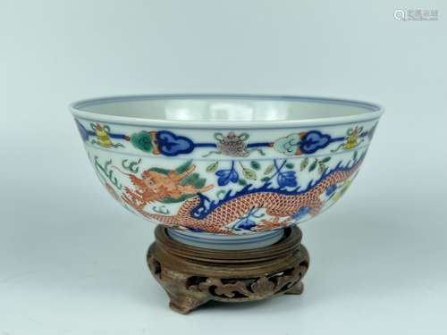 A famille rose bowl, marked, Qing Dynasty Pr.