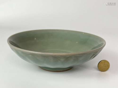 A skylight celadon bowl, Ming Dynasty Pr.