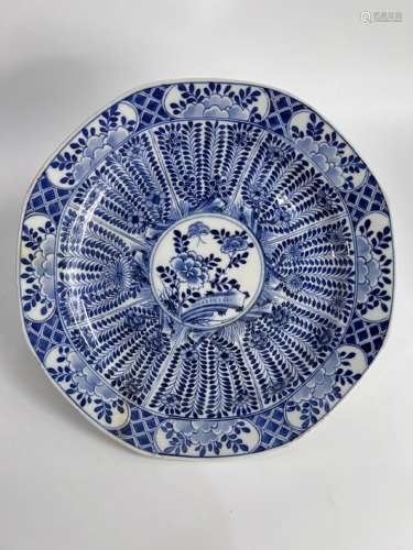 A blue&white octagon dish,marked, Qing Dynasty Pr.