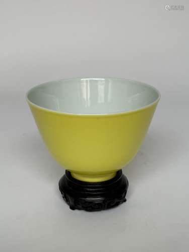 A impire colour rare cup, marked, Qing Dynasty Pr.