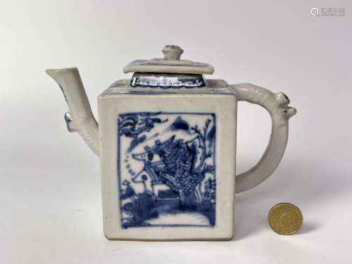 A blue&white teapot, QianLong Pr.