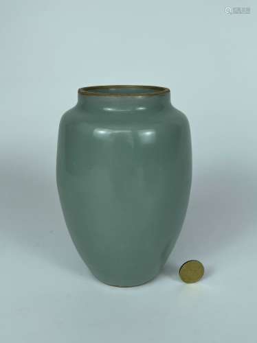 A celadon vase, Ming Dynasty Pr.