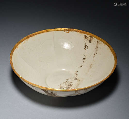 Ding kiln gold bowl in Song Dynasty