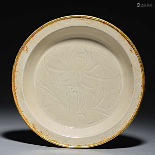 Ding Kiln gold plate in Song Dynasty