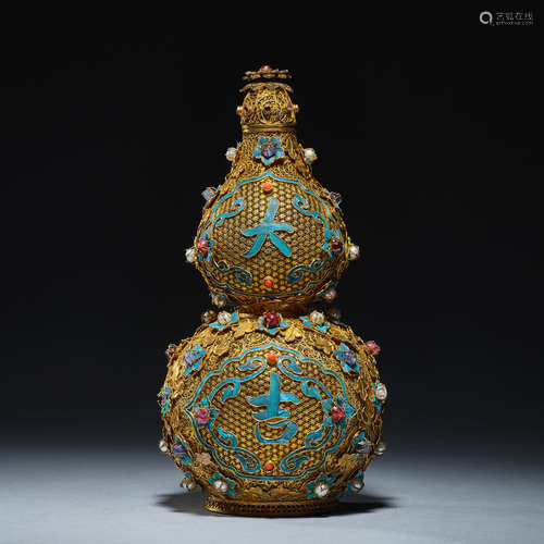 Gilded calabash bottle from The Qing Dynasty, China