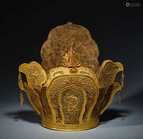 Chinese Liao Dynasty pure gold crown