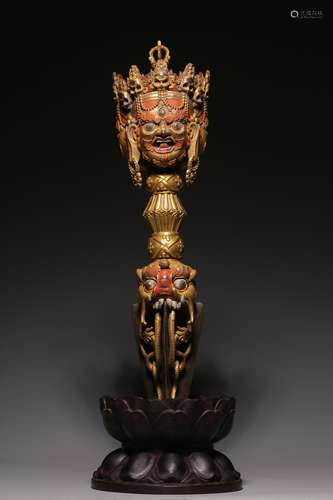 A bronze gilt vajra pestle on three sides, qing Dynasty