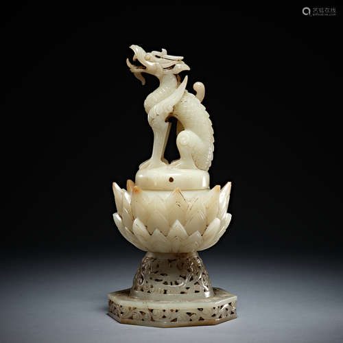 Hetian Jade incense burner in Tang Dynasty