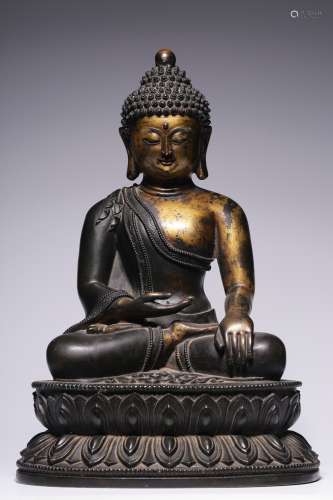 Ming Dynasty, bronze gilt sakyamuni sitting statue