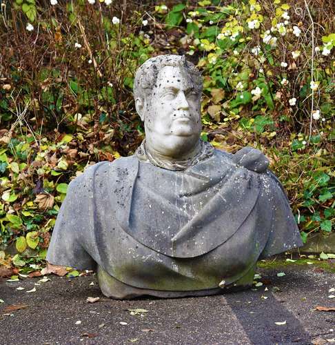 A 'GRAND TOUR' CARVED BUST, POSSIBLY OF THE EMPEROR VITELLIU...