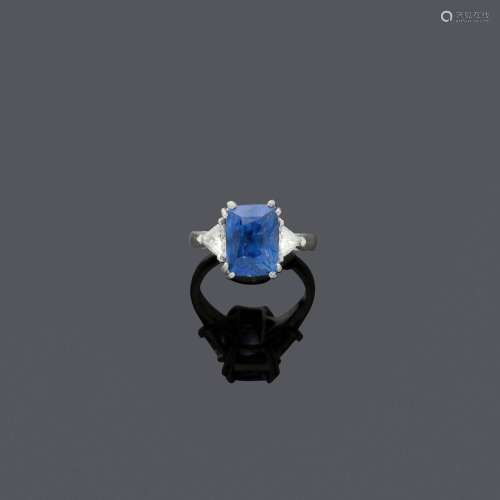 BAGUE Saphir-DIAMANT, France, vers 1960.Or blanc 750, 6g.Bag...