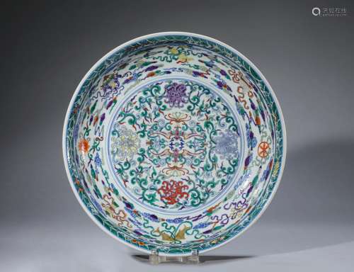 Doucai Glaze Babao Flower Plate