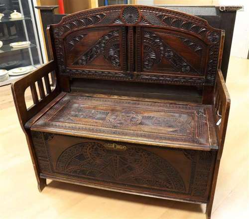 A wooden hall bench, Friesland ca. 1940.