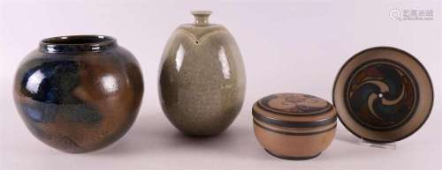 A lot of modern/contemporary ceramics, 20th century.