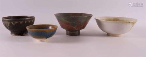 A porcelain bowl, design & execution: Johan Broekema (19...