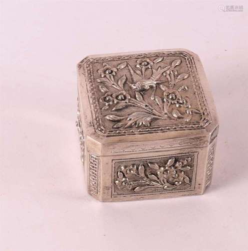 A bwg silver lidded box, Asia, early 20th century.