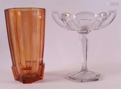 A clear glass Art Deco goblet bowl and a vase, ca. 1930.