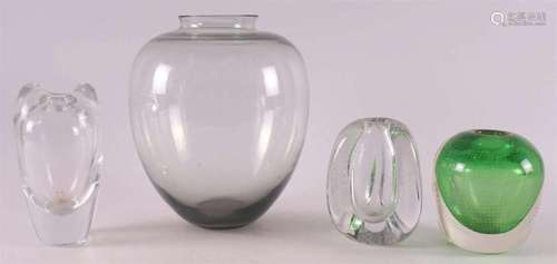 A lot of various glass, including tulip vase, beechnut nail ...