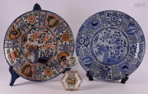 A blue/white earthenware dish after Wanli example, Makkum, 2...