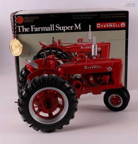 Mc Cormick The Farmall Super M, 1/16 scale, model no 4615, E...