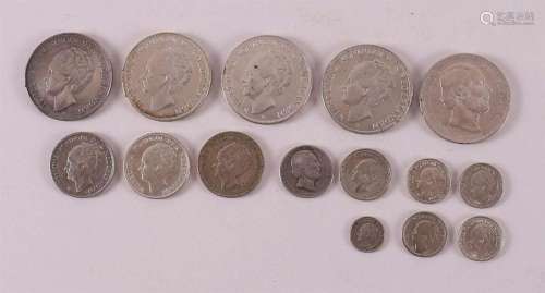 A lot of Dutch silver coins, 20th century.