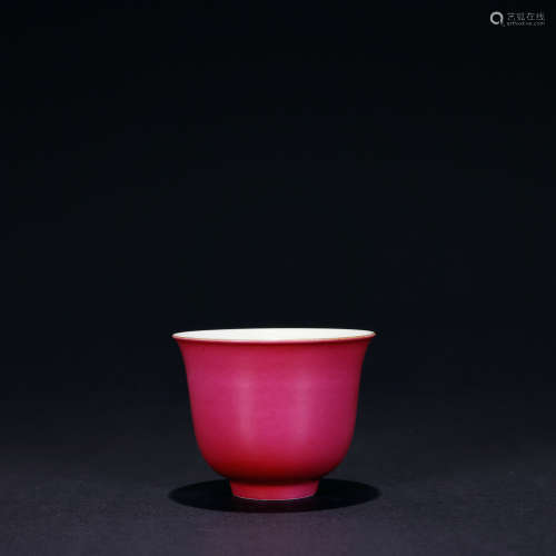 清光绪 “大清光绪年制”款胭脂红釉杯