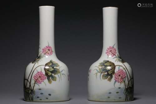 PAIR OF FAMILLE ROSE MALLET-SHAPED VASES