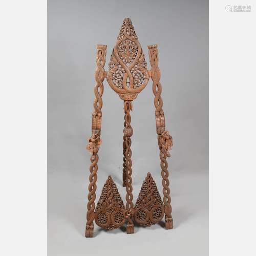 Indo Chinese Easel