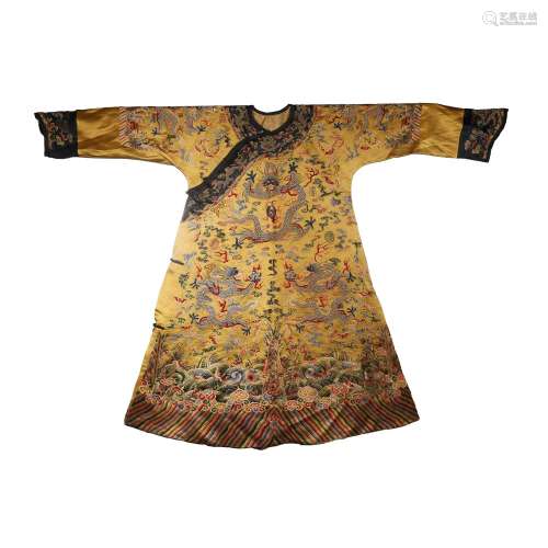 Qing Dynasty of China,Embroideried Yellow Dragon Pattern Dra...