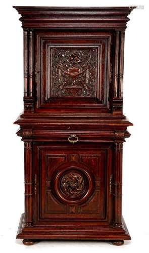 Oak 2-piece cabinet